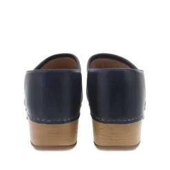 Dansko Brenna Clog -Equi Gear Shop brenna clog navy back 9431 751600 dansko 06536.1640727438