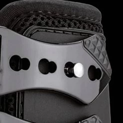 Veredus Carbon Gel Absolute Boots Rear -Equi Gear Shop carbon gel absolute rear detail 471352 veredus 54642.1675810356