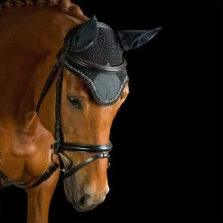 Kavalkade Crystal Fly Bonnet -Equi Gear Shop crystal fly bonnet black lifestyle 36103 BLACK kavalkade 32620.1621107269