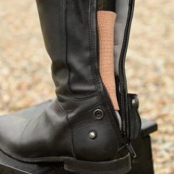 EquiFit Gel Bands 7 EquiFit Gel Bands -Equi Gear Shop gel band beige tall in use 21264 equifit 55470.1681939802