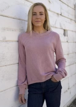 Kimes Ranch Portales Thermal Crew -Equi Gear Shop portales thermal crew wine front PORTALES kimes 79520.1636754876