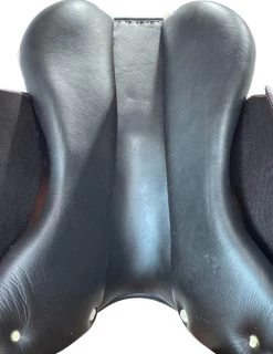 Signature By Antarès Jumping Saddle Calf Lined -Equi Gear Shop signature jump calf tobacco channel SIGOBSC V antares 70019.1684789980